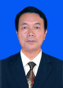 董事长标准像.jpg